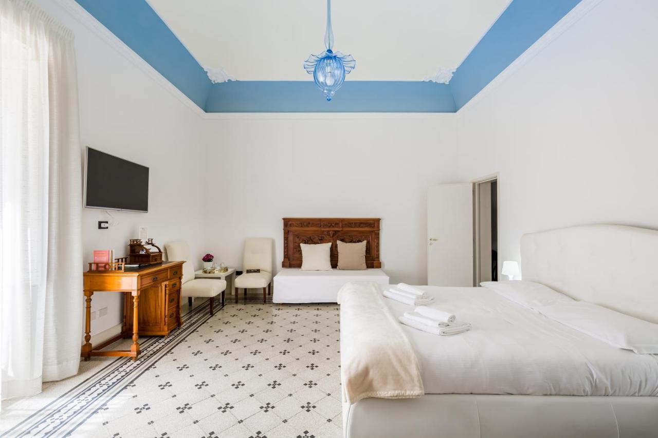 Palazzo Montalbano Bed & Breakfast Шикли Екстериор снимка