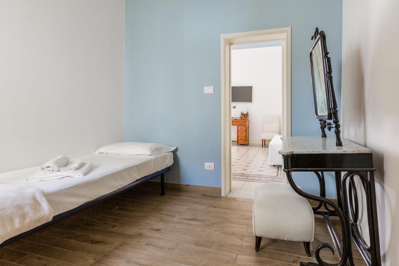 Palazzo Montalbano Bed & Breakfast Шикли Екстериор снимка
