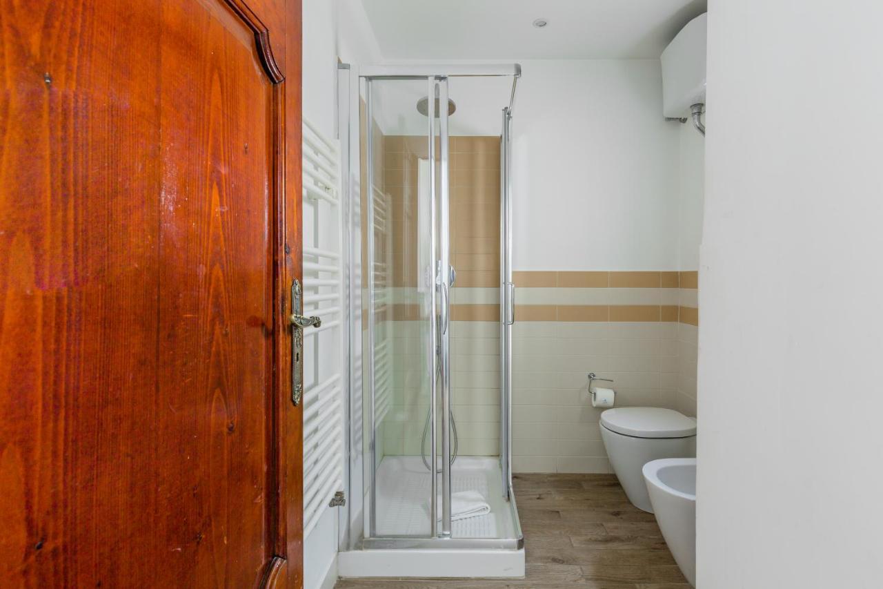 Palazzo Montalbano Bed & Breakfast Шикли Екстериор снимка