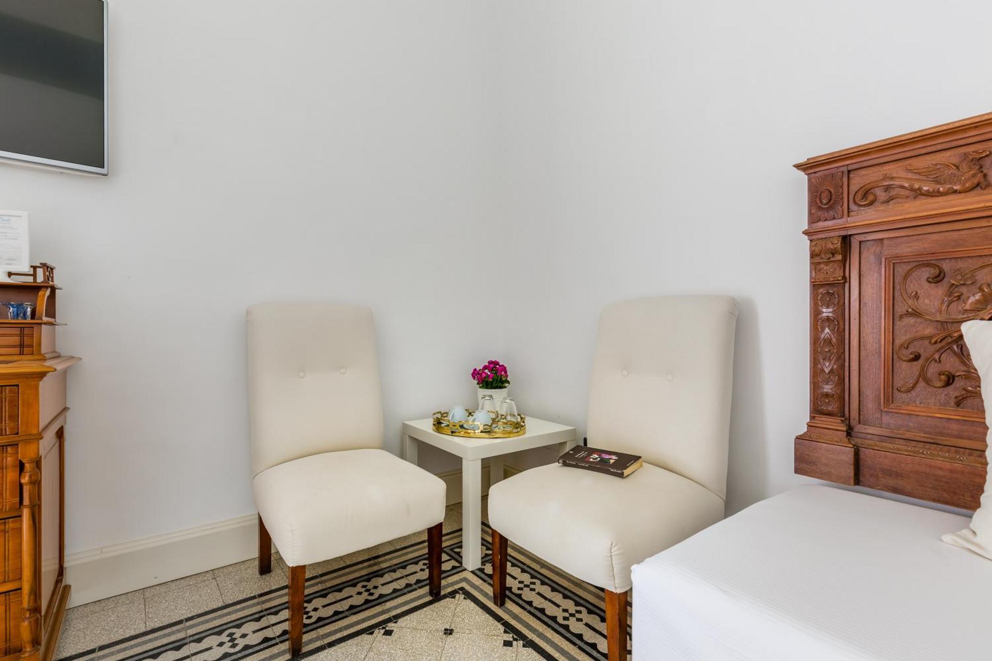 Palazzo Montalbano Bed & Breakfast Шикли Екстериор снимка