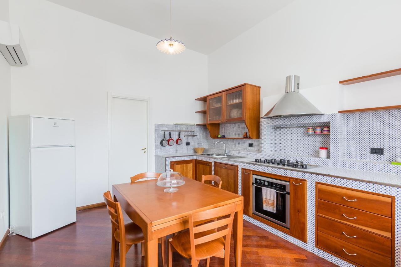 Palazzo Montalbano Bed & Breakfast Шикли Екстериор снимка