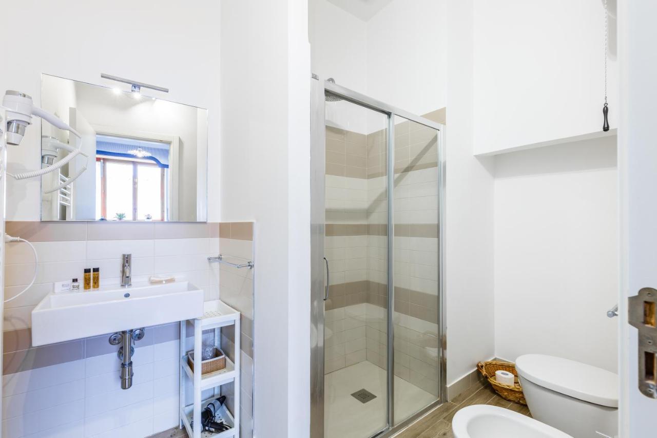 Palazzo Montalbano Bed & Breakfast Шикли Екстериор снимка