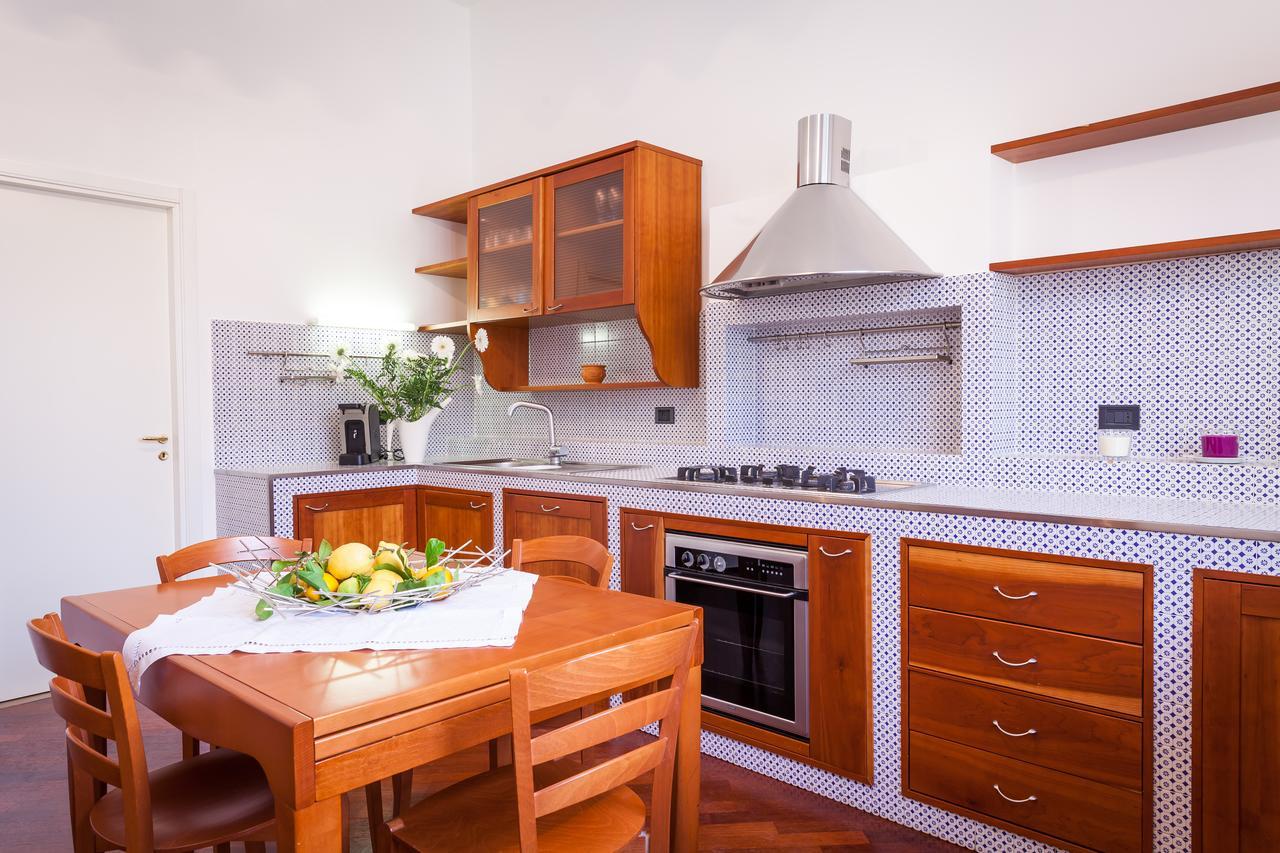 Palazzo Montalbano Bed & Breakfast Шикли Екстериор снимка