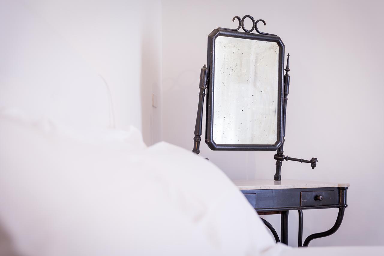 Palazzo Montalbano Bed & Breakfast Шикли Екстериор снимка
